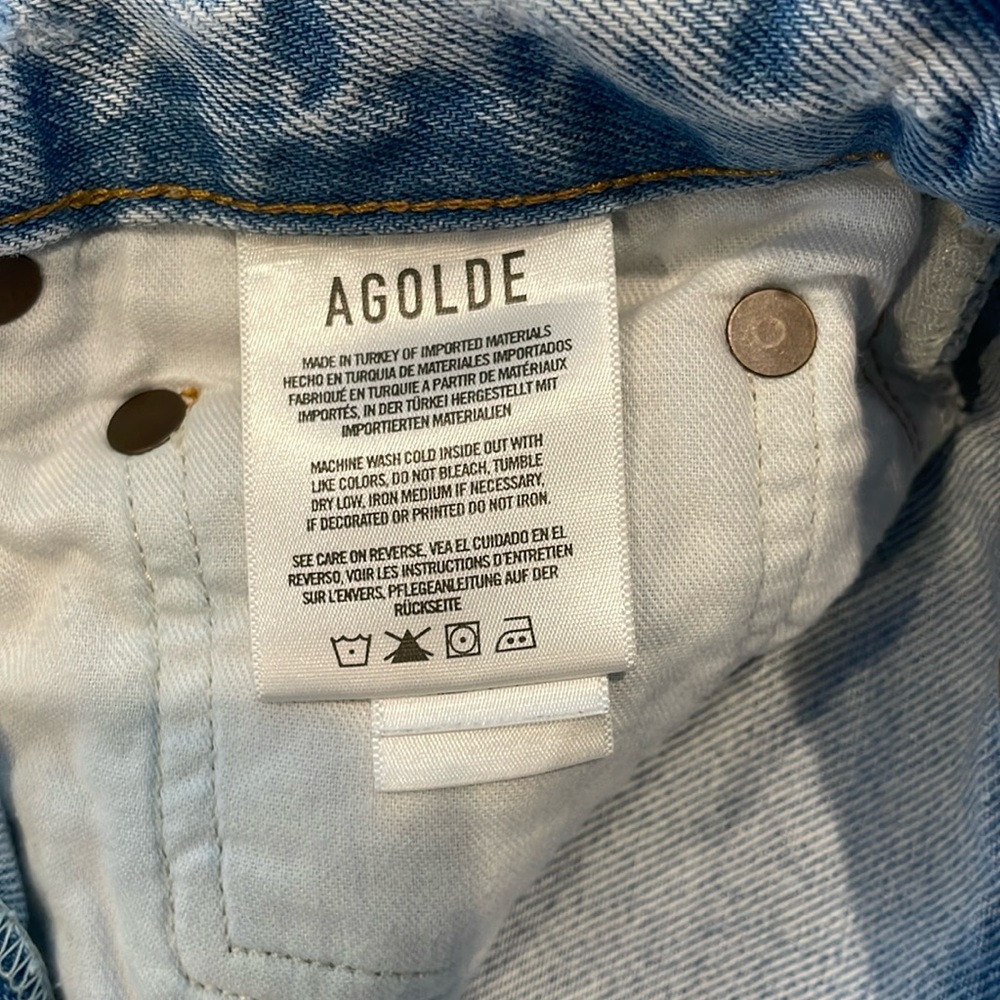 AGOLDE Riley Short - Picture 8 of 16